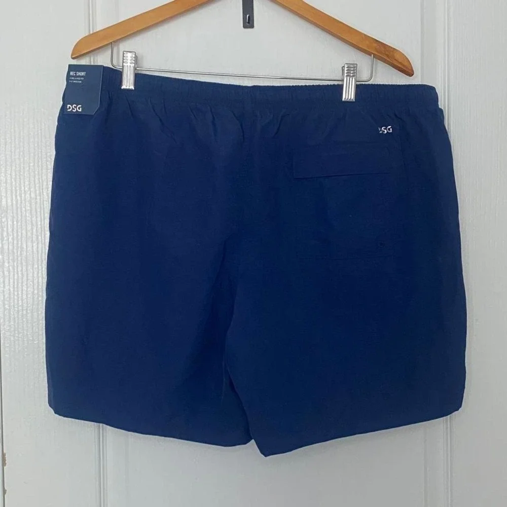 Navy blue DSG rec shorts XL‎